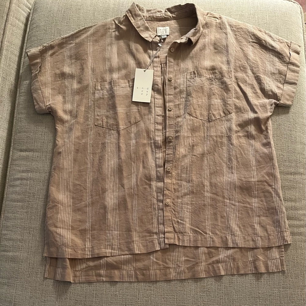 NWT Target A New Day button down linen striped top; size M